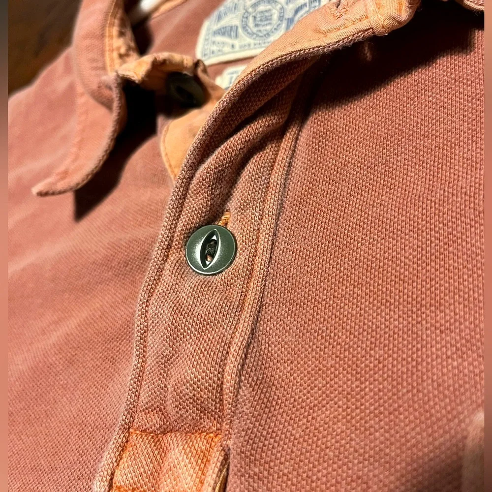 Large Lucky Brand polo style shirt - Picture 5 of 8